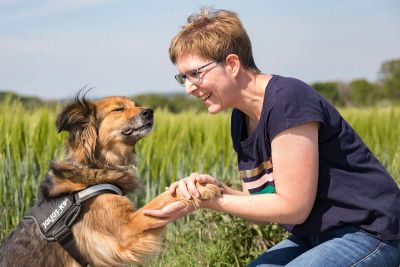Bei Bewegungs- und Verhaltensauffälligkeiten biete ich Unterstützung für dein Tier. Ganzheitliche Unterstützung für dein Tier durch Telepathie, sensitive Wahrnehmung und Energieheilung.